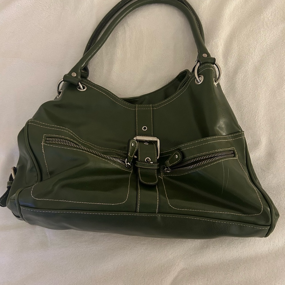Y2k green shoulder bag with silver hardware